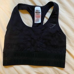 like brand new sports bra